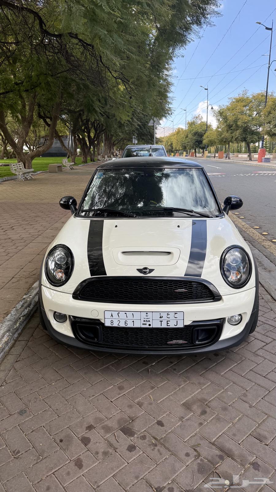 Mini Cooper S 2013 full specifications, very clean63431378579203110