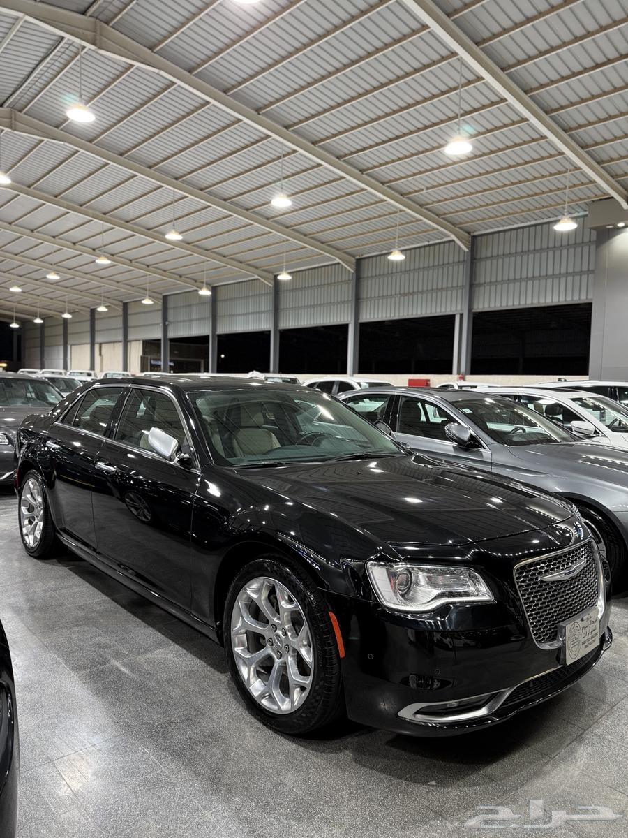 2021 Chrysler C300 Full Options Showroom (Obaid Al-Rashidi)63007344742529111