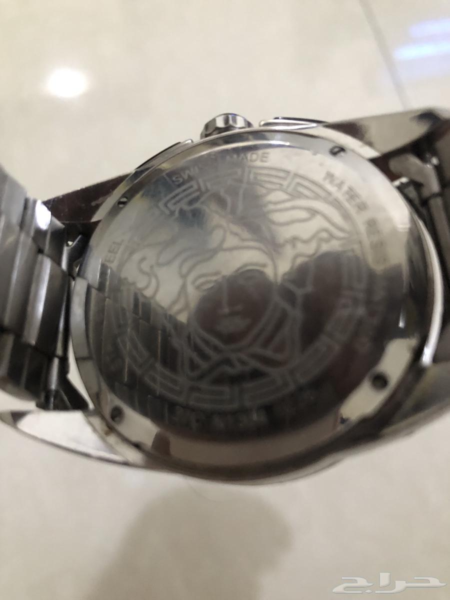 For sale, a Versace watch, price negotiable63263772105858111