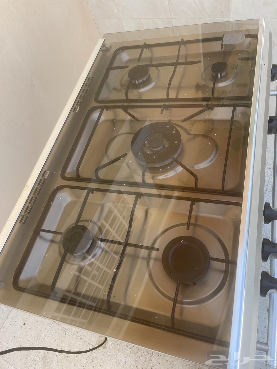 Italian 5-burner oven and gas stove63617419375873111
