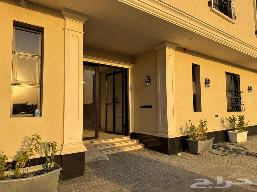 Apartment for sale in Al-Saada district 140 m price 660 thousand63007299764611111