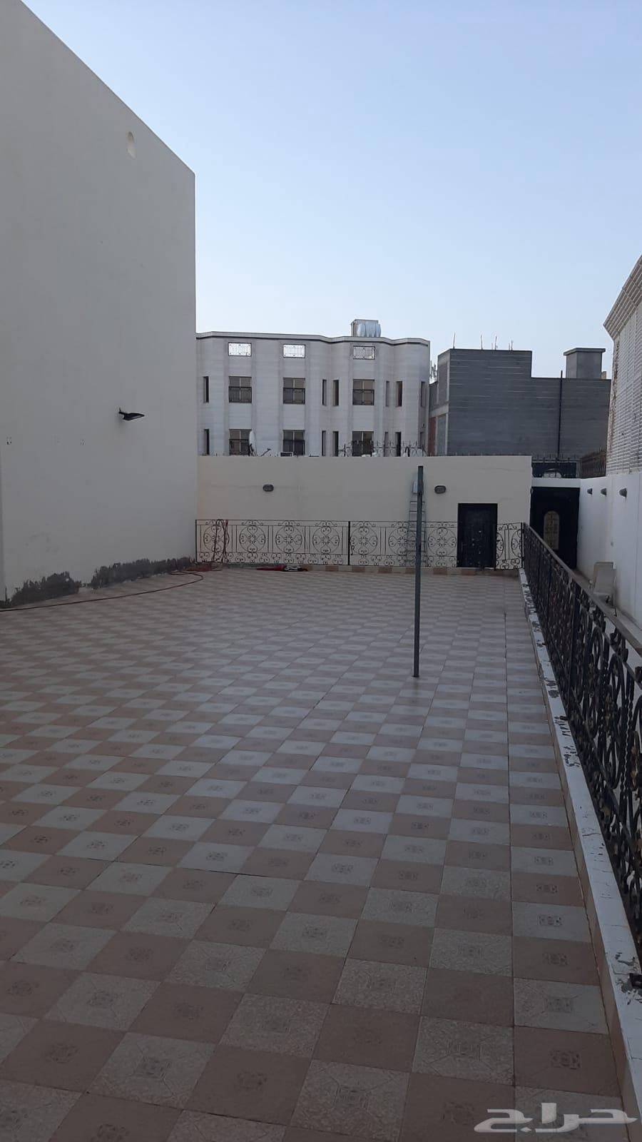 Villa for sale in Al-Madinah Al-Munawwarah, close to the holy site.63007299826307114