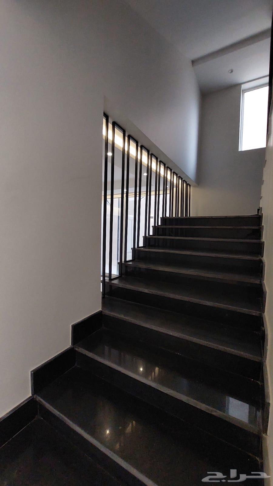 For sale, a duplex villa with an area of 250m in Emerald, North Baher, at a special price.63007380674433113