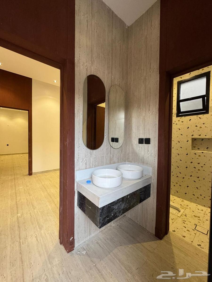 For sale villas and townhouses63007339724419111