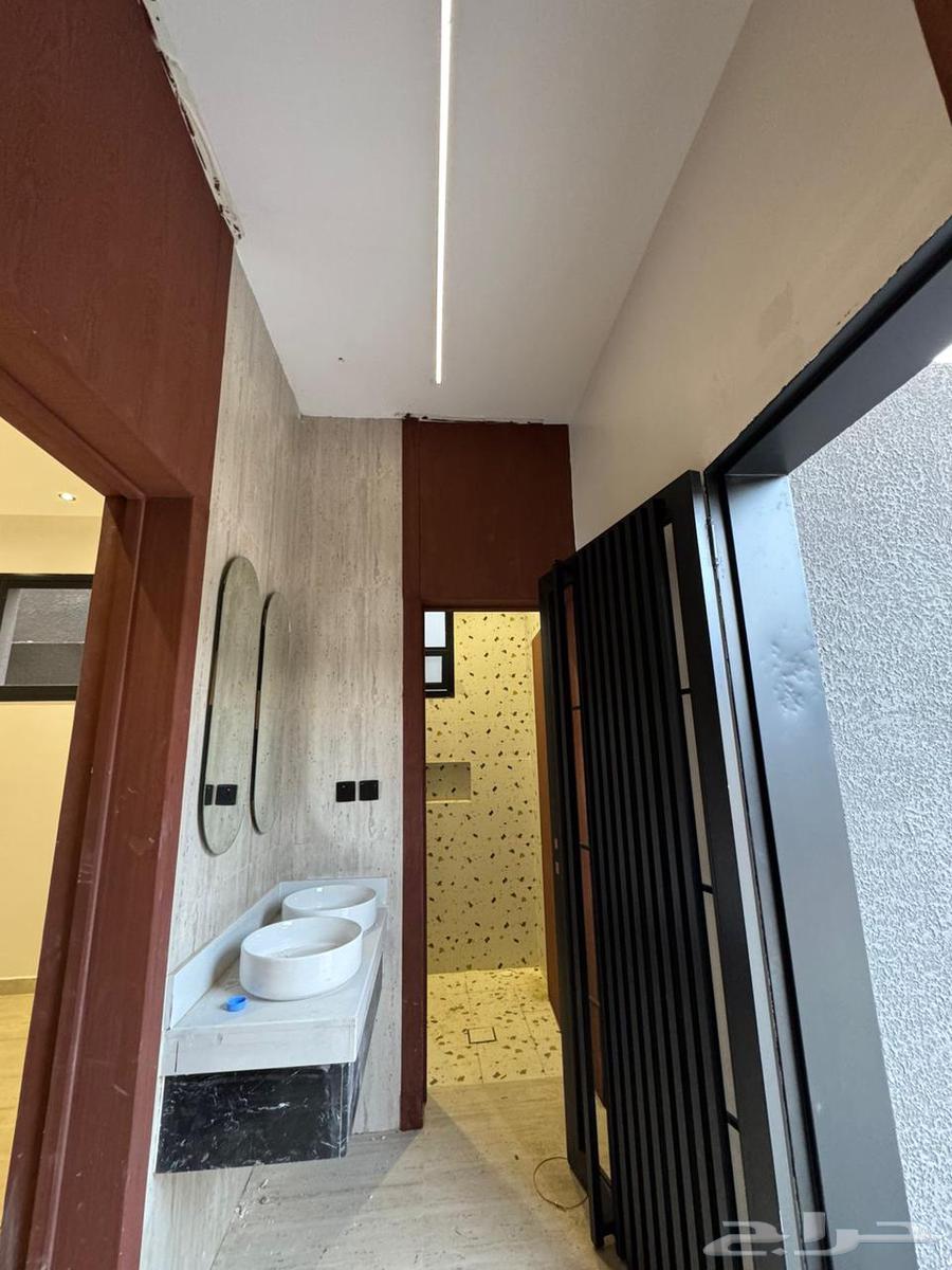 For sale villas and townhouses63007339724419114