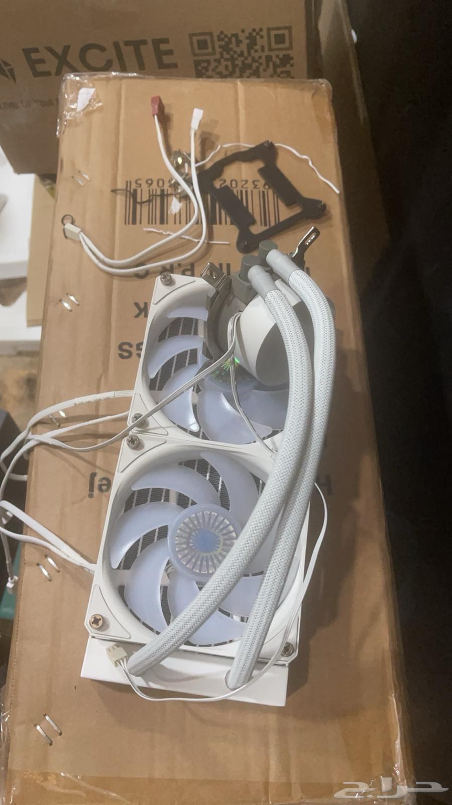 CoolerMaster MasterLiquid ML240L V2 RGB White Edition63261509526530110