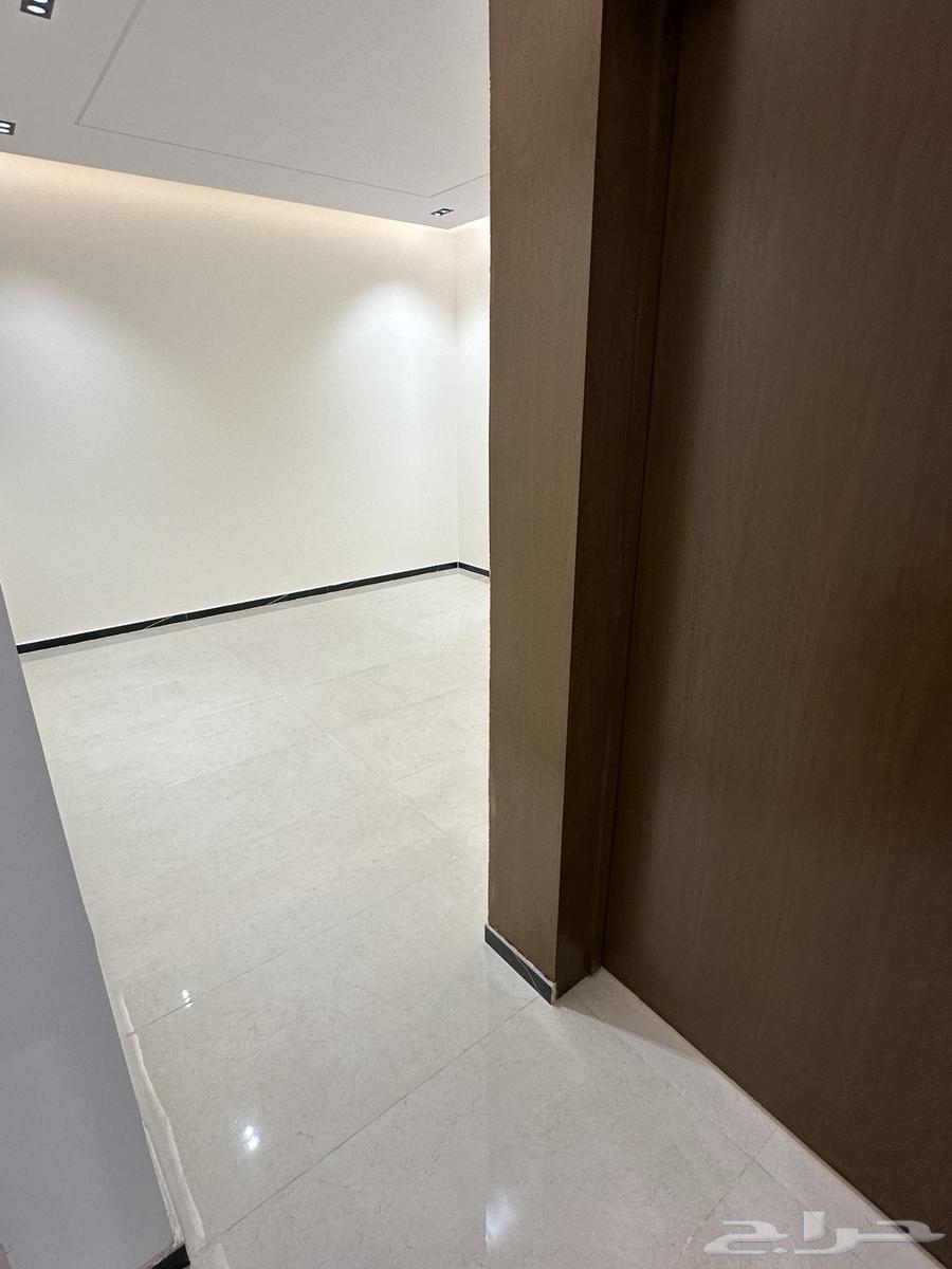 Apartment for sale in Al-Saada district with all guarantees, and accepts cash and bank.63007449594753113