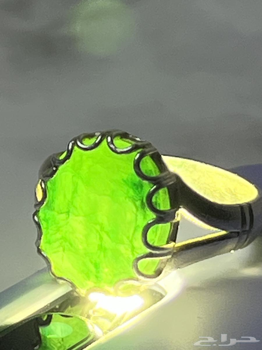 Green agate stone ring63260965535745112