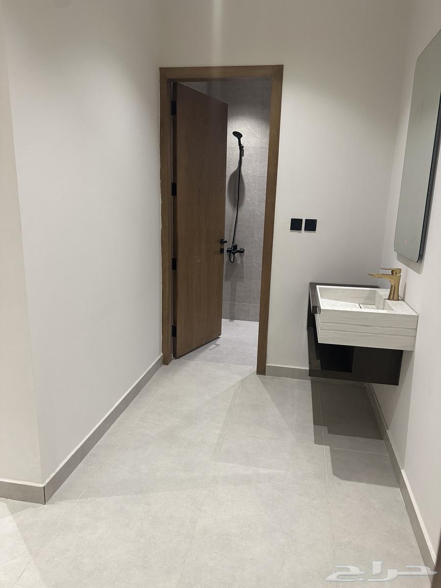 Real estate for sale in Al-Khobar, Al-Hamra district, suitable for investment and residence63007494173698111