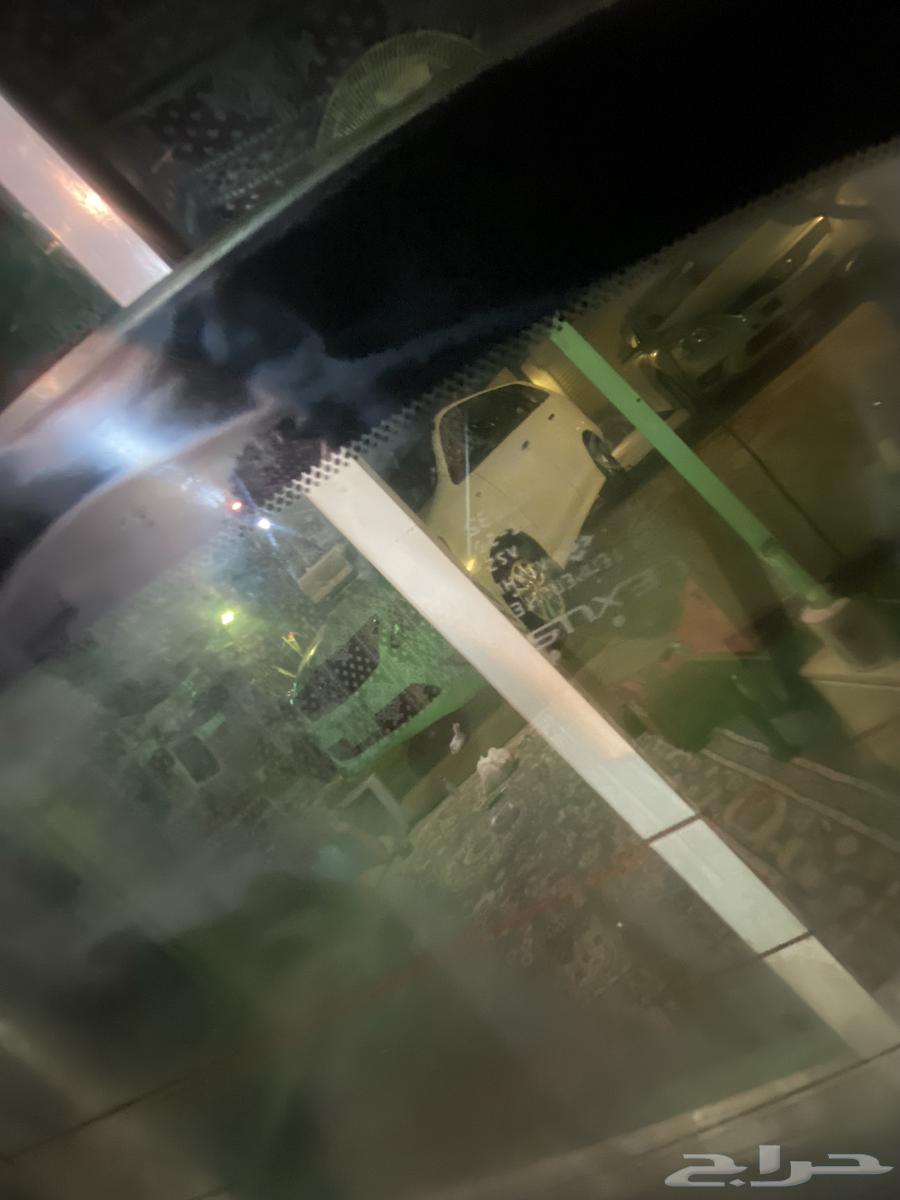 زجاج خلفي لكزس 430 اصلي وكالة ختم لكزس63429254834177115
