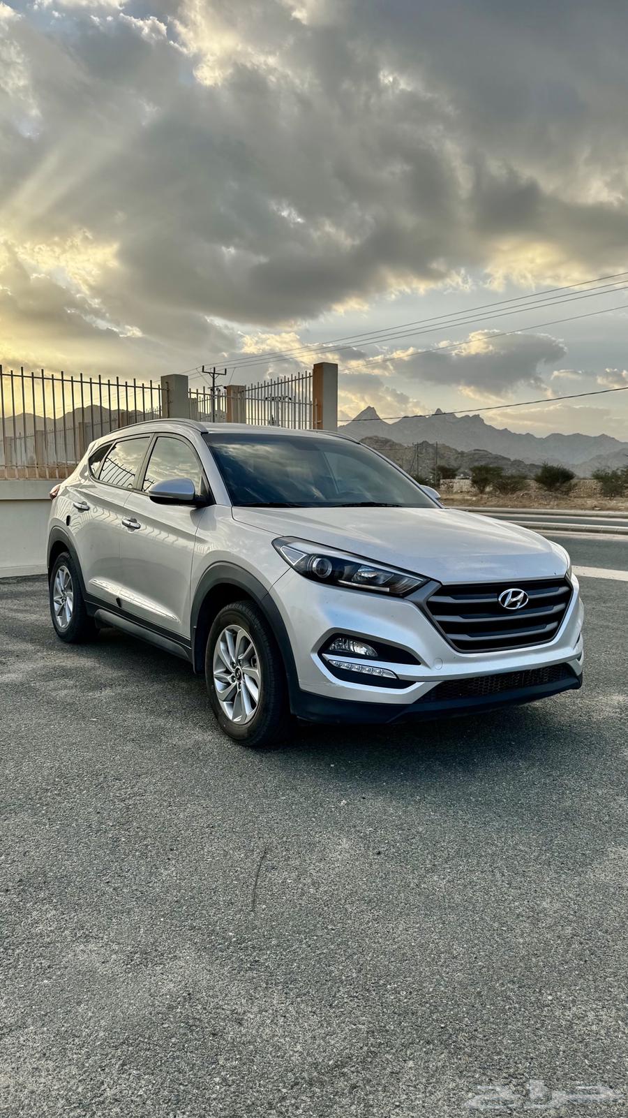Tucson 2018 for sale or exchange with a Toyota Hilux Gmrtin63429254669570110
