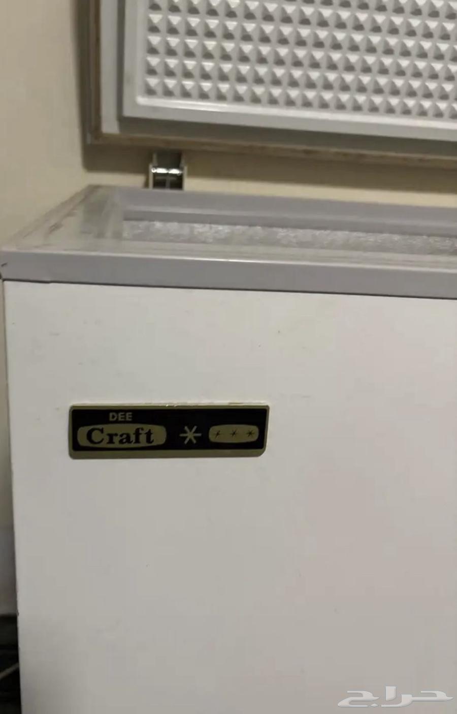 Clean refrigerator with freezer for sale63260989634817110