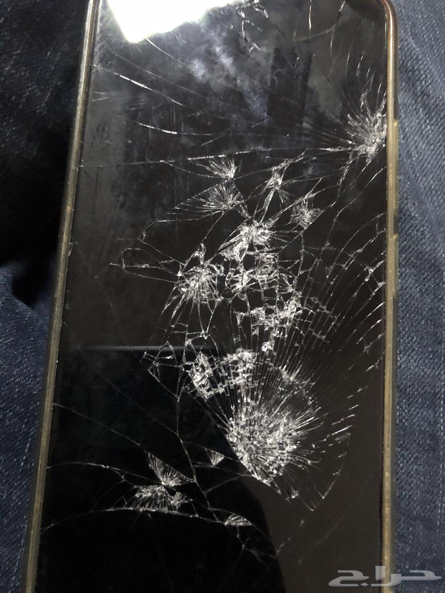 He wants a screen63259951535362111
