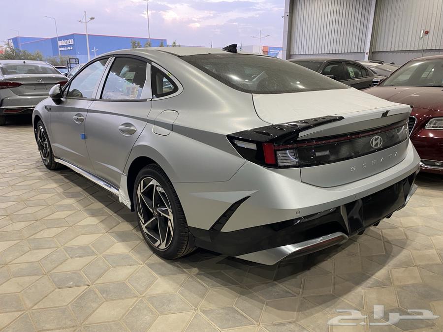Hyundai Sonata Comfort Saudi 202563422124026241114