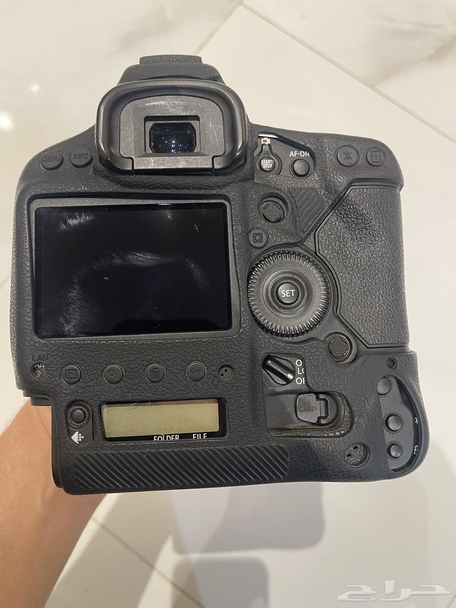 Canon 1DX Mark II camera632583646737931123