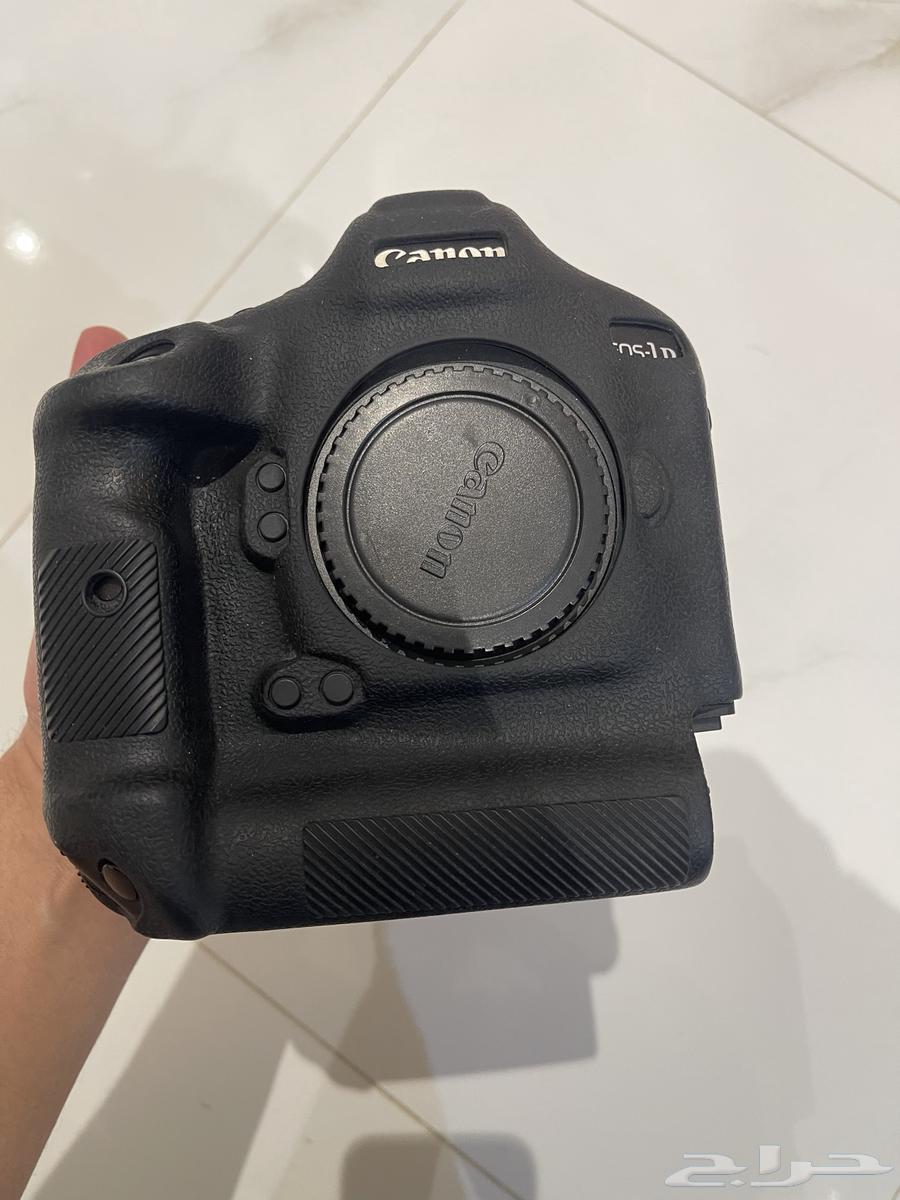 Canon 1DX Mark II camera63258364673793111