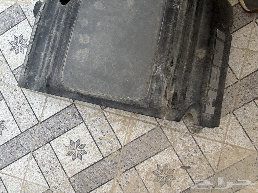 غطاء مكينة cover كرايسلر. Chrysler engine cover63419080901249111