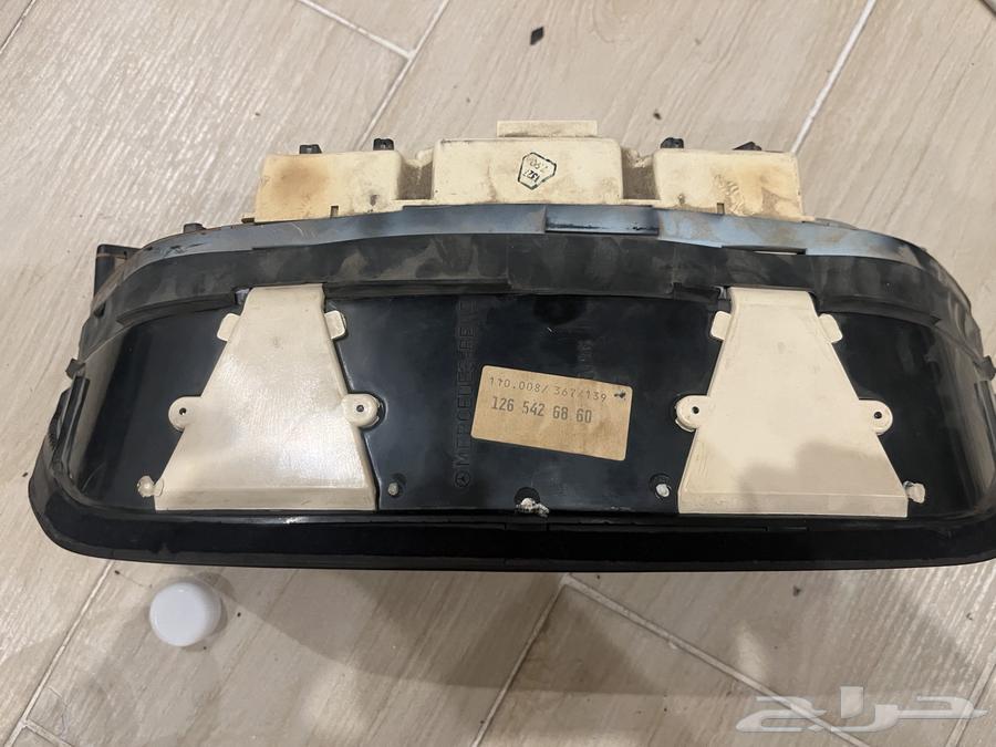 Mercedes W126 56063421190459521111
