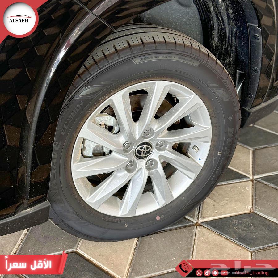 Toyota Innova GL Hybrid 2024 model, the lowest priced63418646038018112