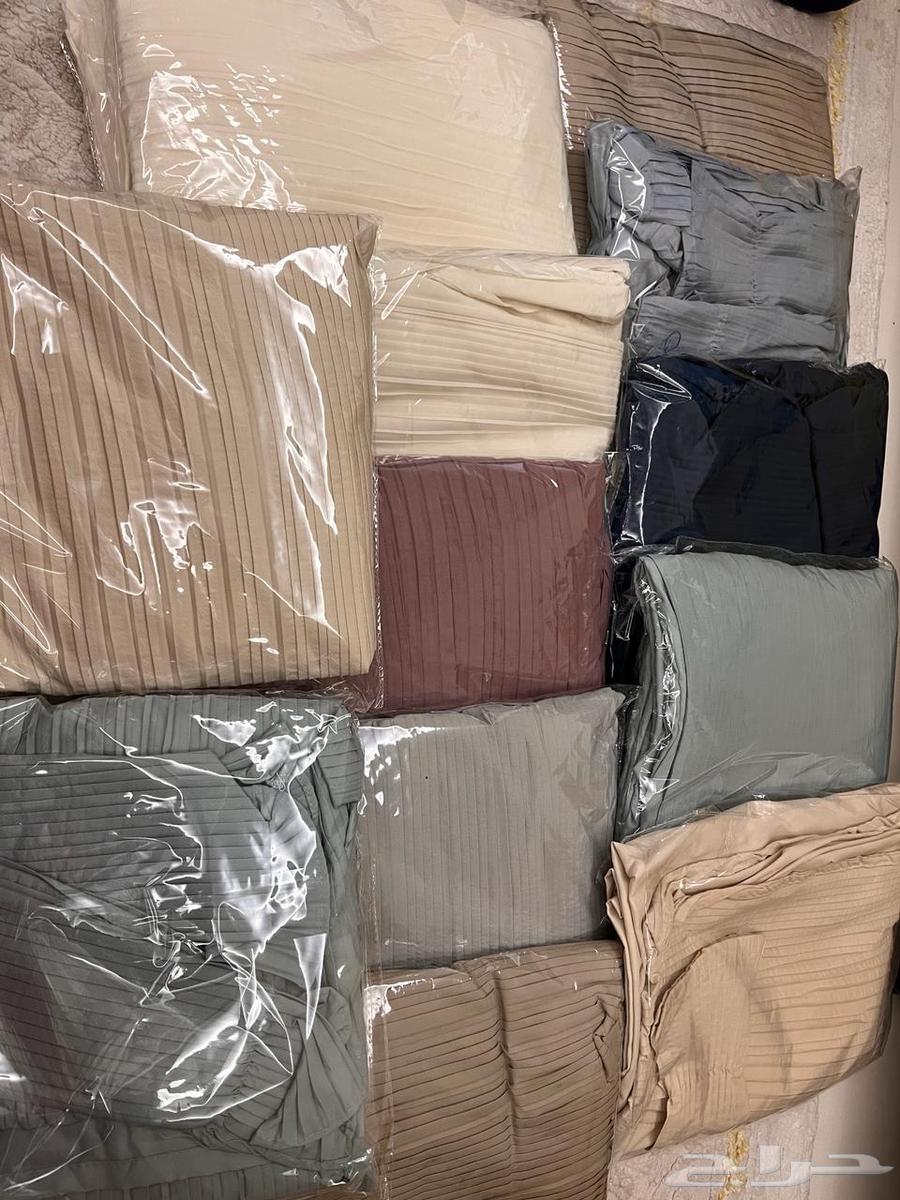 A prayer set for 90 riyals63258375345025112