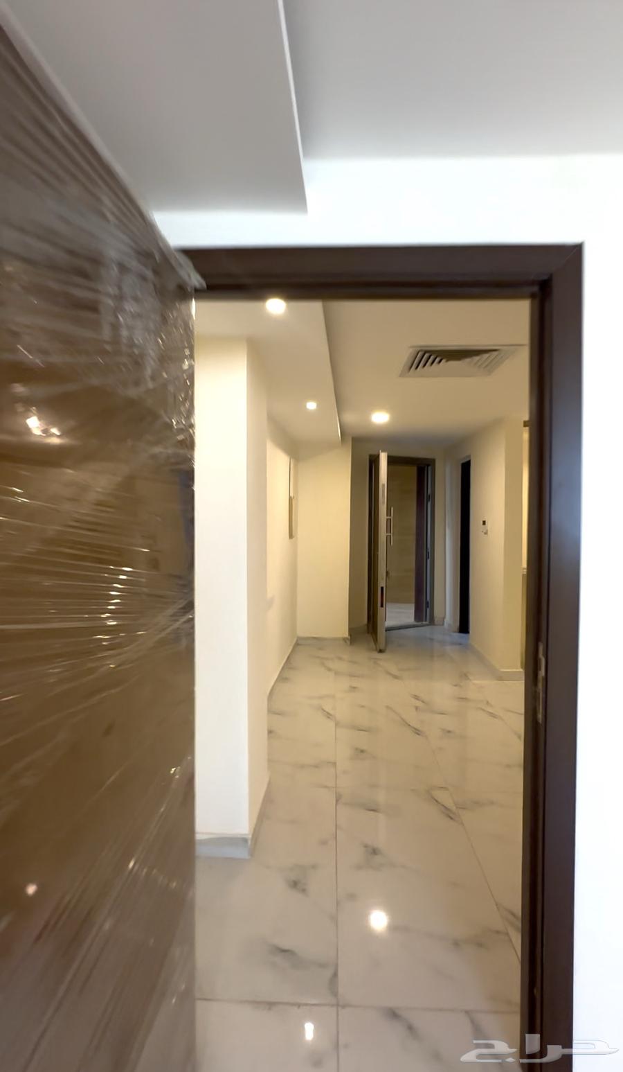 شقق جديده بالقرب من ميناء جازان منظر البحر من نوافذ الشقق63007887403651112