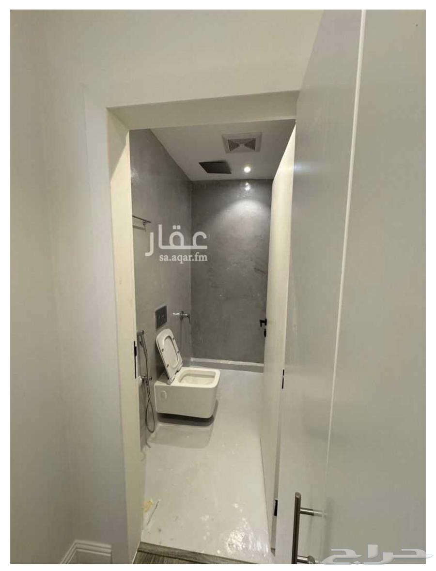 مكتب للإيجار63007802294403111