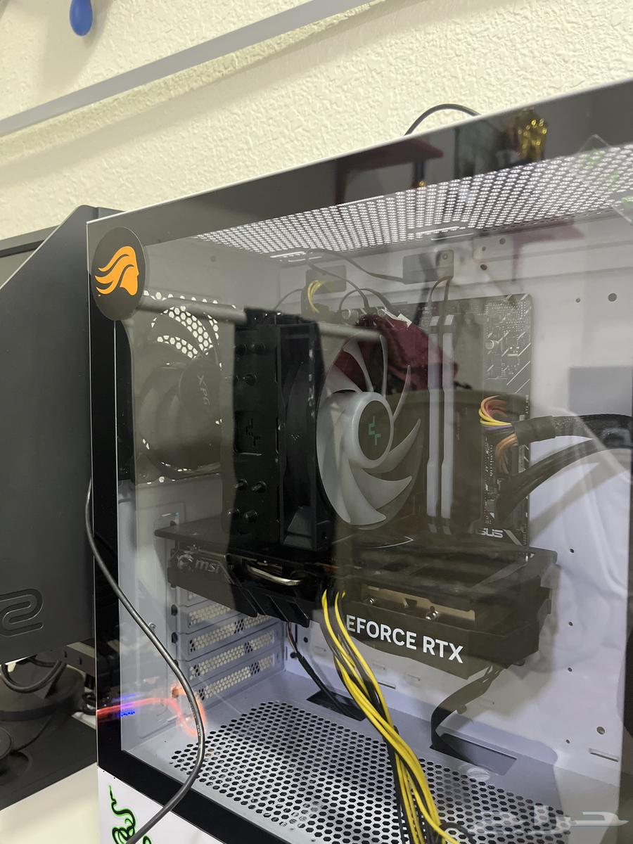 PC for sale, clean condition. Reason for selling: I need money. Price: 4,500632563118365451119