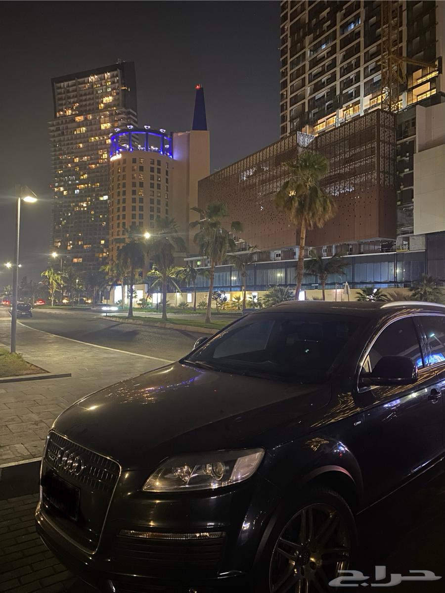 اودي Q763416261608322111