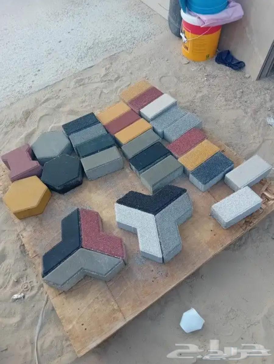 Interlock, Cement Tiles, and Bordure63024010486915116