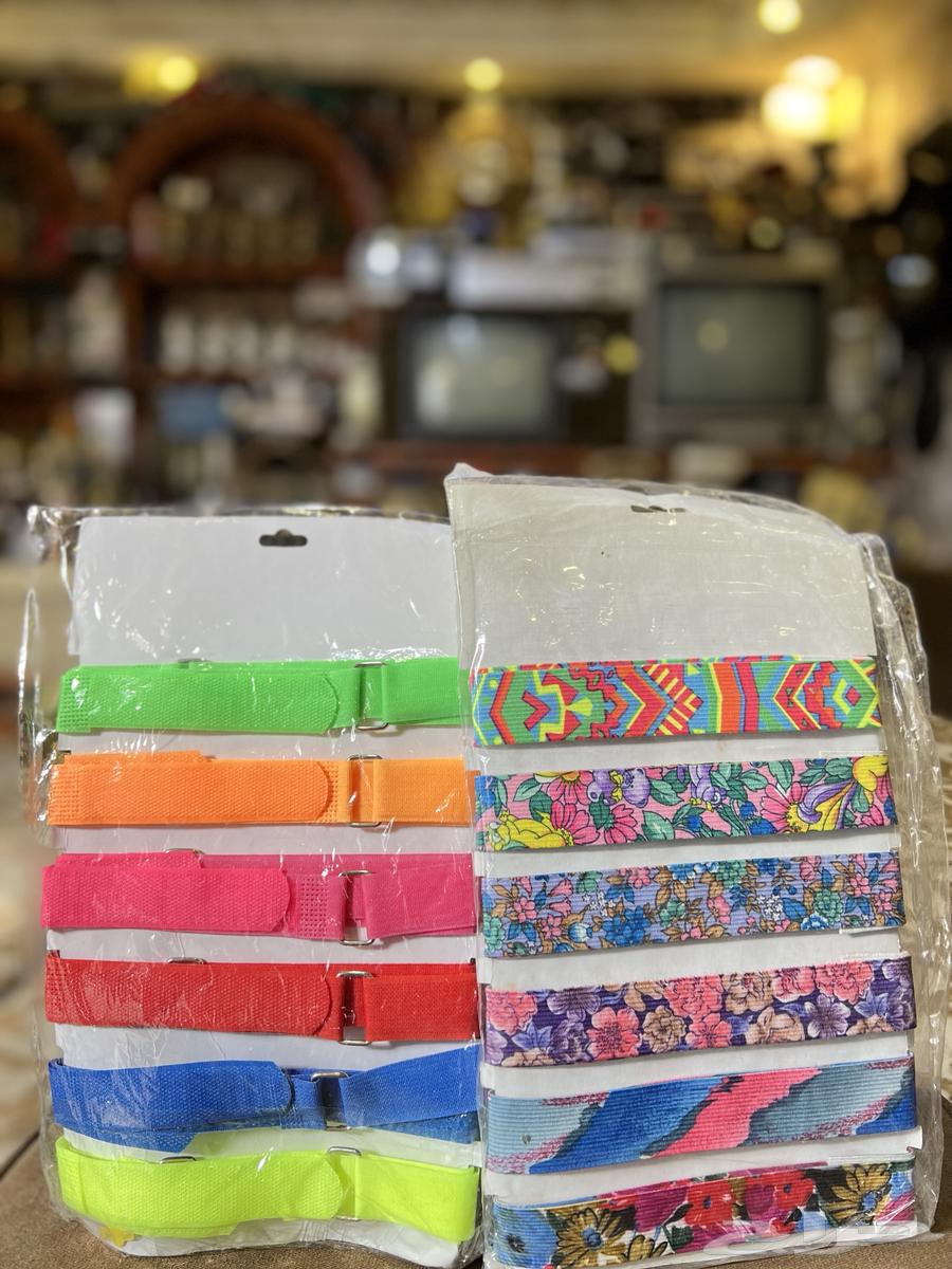 سبت كتب مدرسية او ربطات قديمة مخزنة63253718679938112
