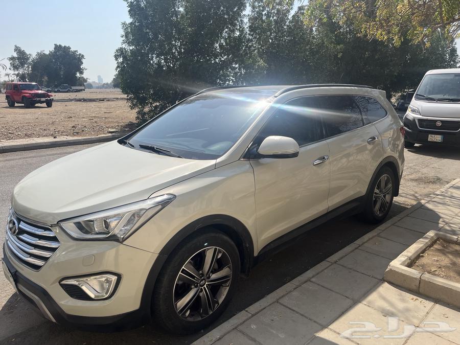 Hyundai Grand Santa Fe 201563414564271490111
