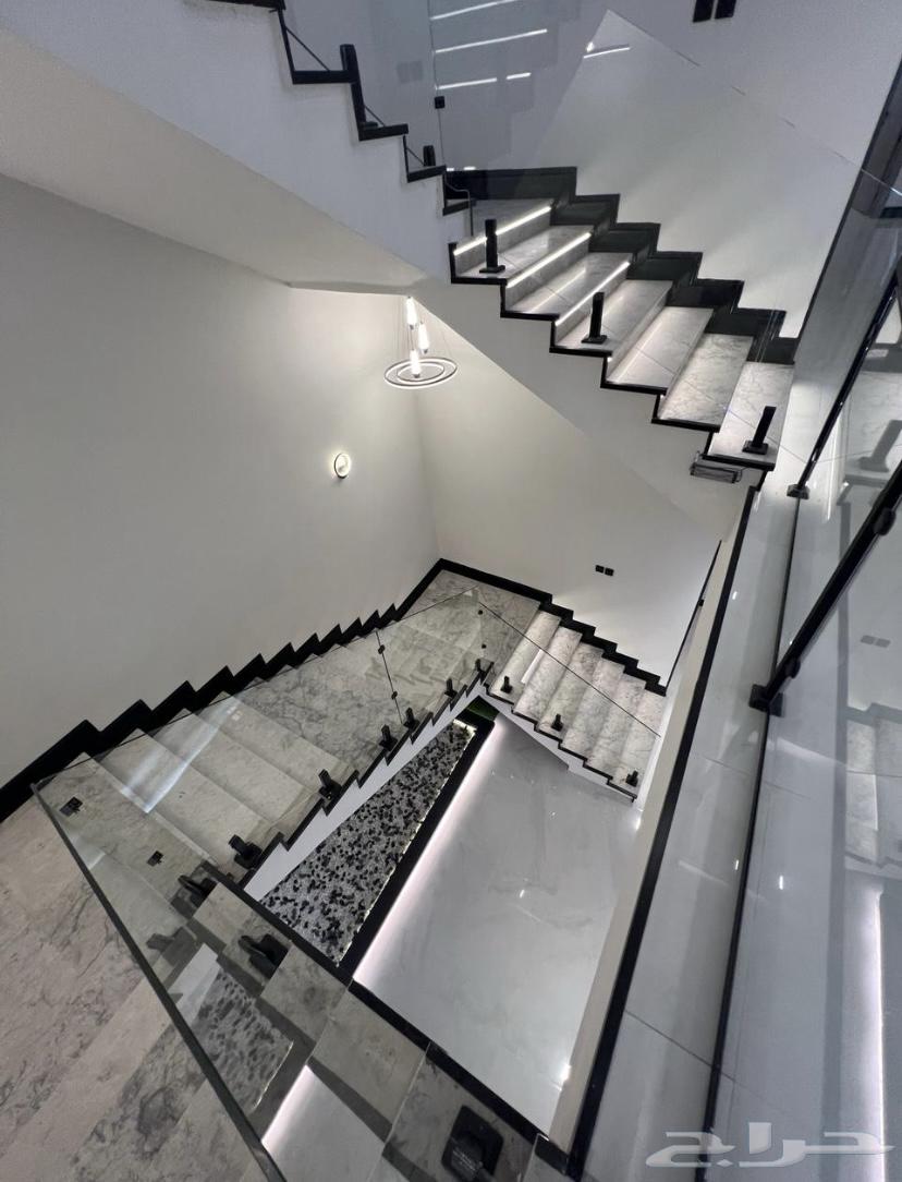 New luxury villa for sale, area 300 m, Al-Shara'i neighborhood63006137047426112