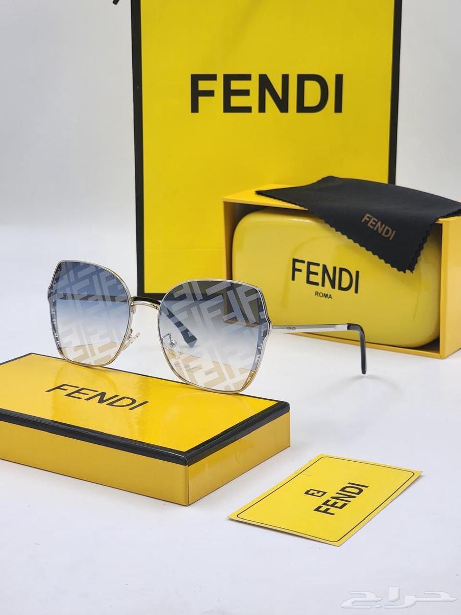 Branded glasses63253184634114113