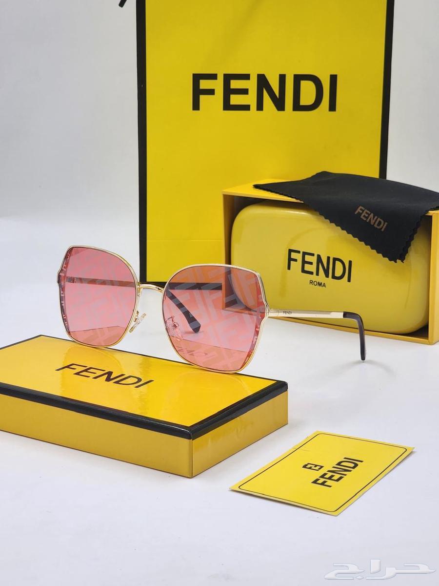 Branded glasses63253184634114111