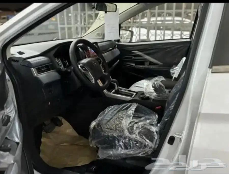 Mitsubishi Xpander Cross63412390135939113