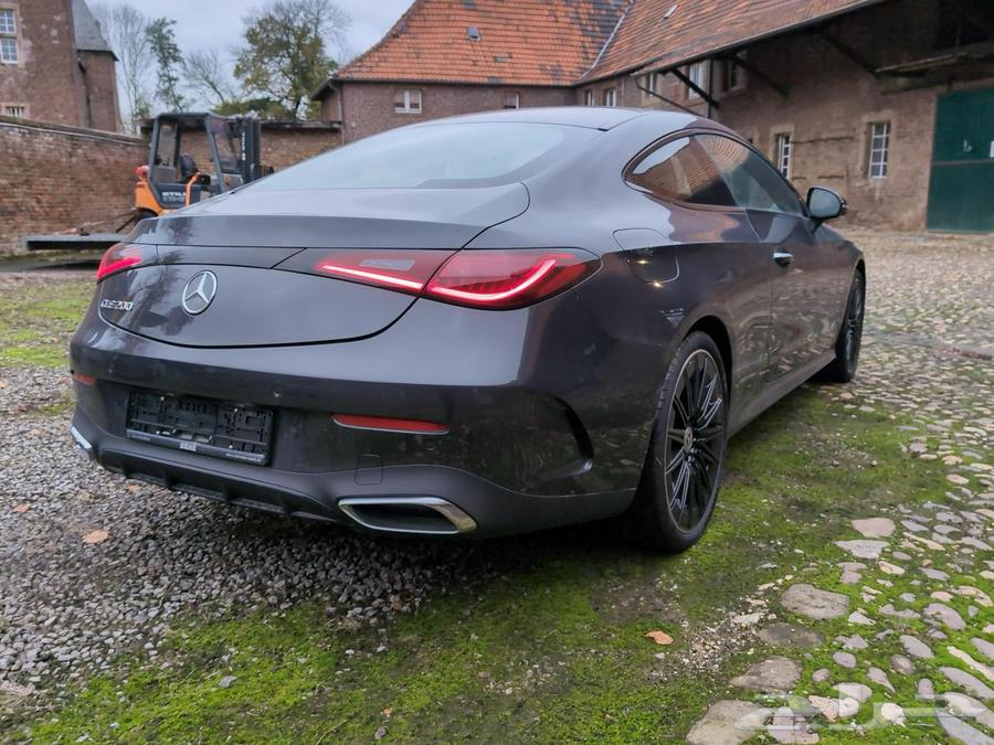 Mercedes CLE 200 Coupe63409437543938112