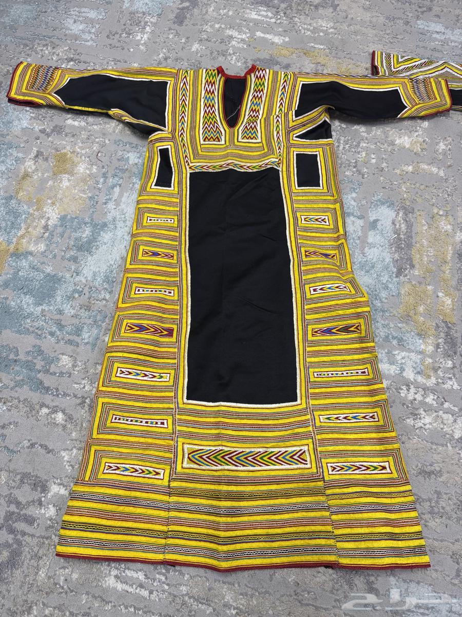 ازياء قديمه بخياطه ايدي سعوديه632505342067211117