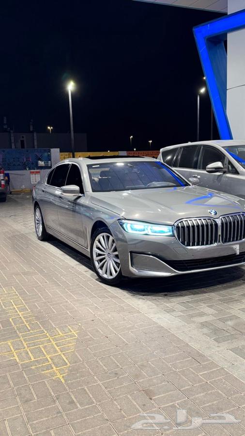 BMW 730 Li63408998367362114