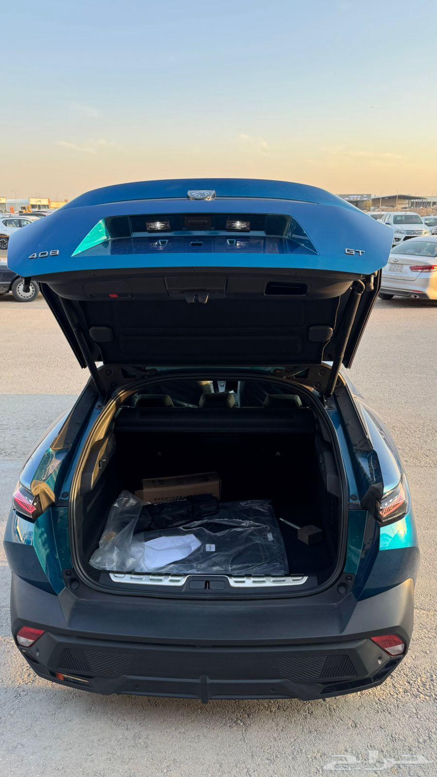 بيجو 408 GT 202563409882697345113
