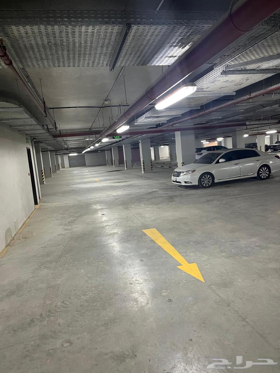 Car parking spaces and storage areas for monthly and annual rent63007973565058112