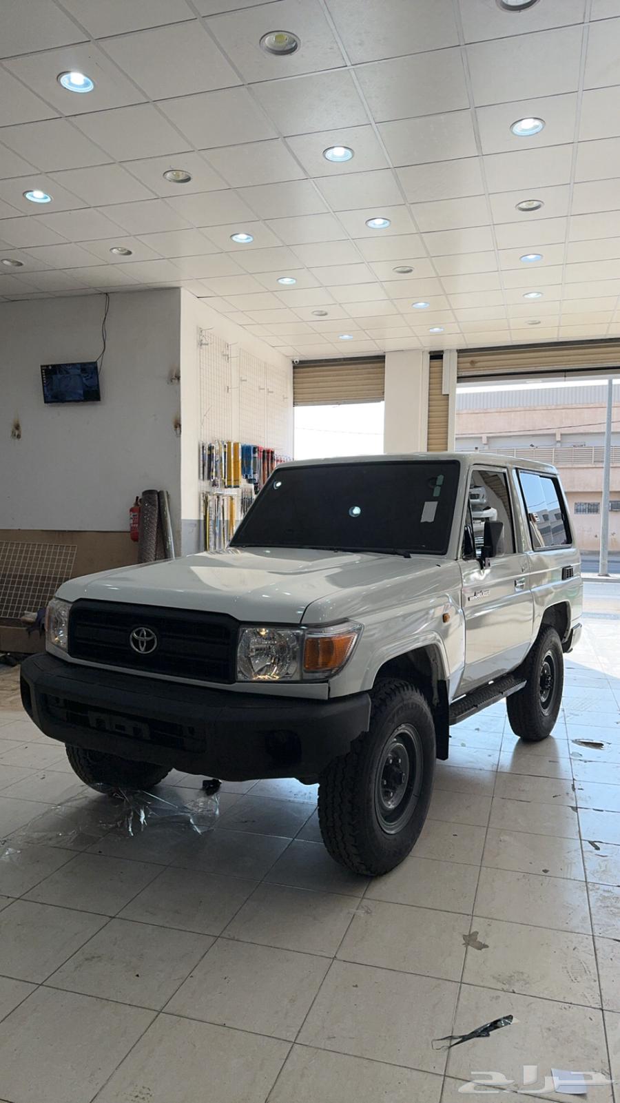 جيب ربع 1563404895811586112
