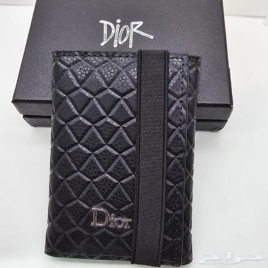 محافظ ماركات رجاليه 100ريال63248463099009113
