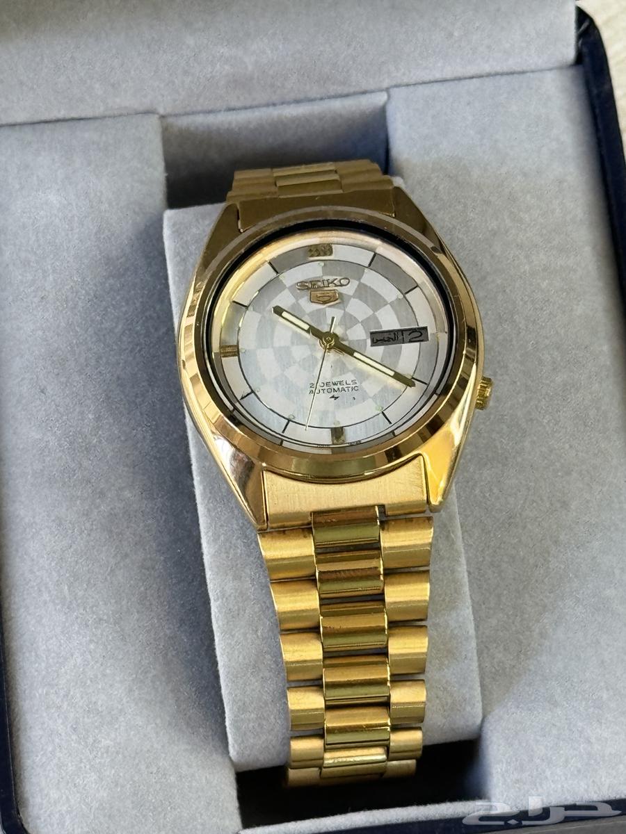 Seiko 5 watch63248961739650111