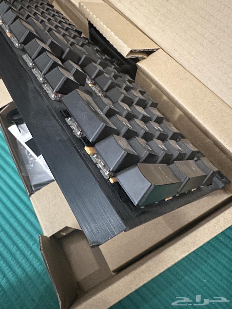 Various computer accessories63248473813889114