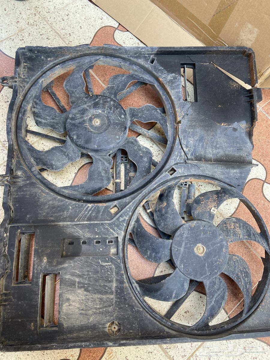 The fan from a 2022 Hyundai Santa Fe has a broken fiberglass, but the fan is still suitable for sale63406745859073111