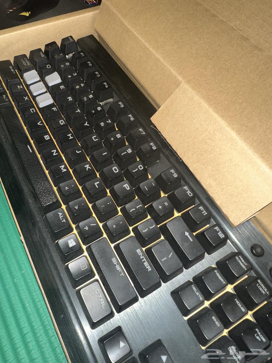 Various computer accessories63248473813889112