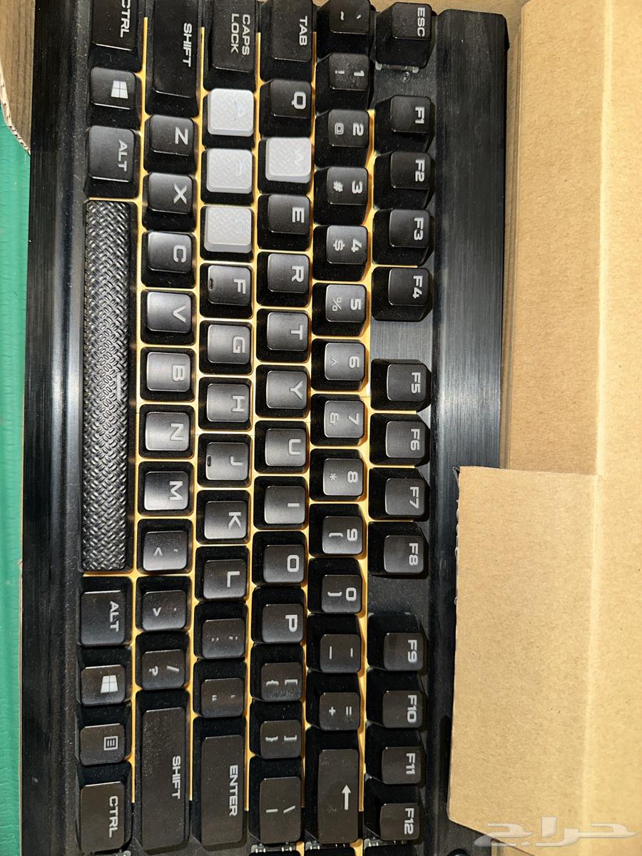 Various computer accessories63248473813889113