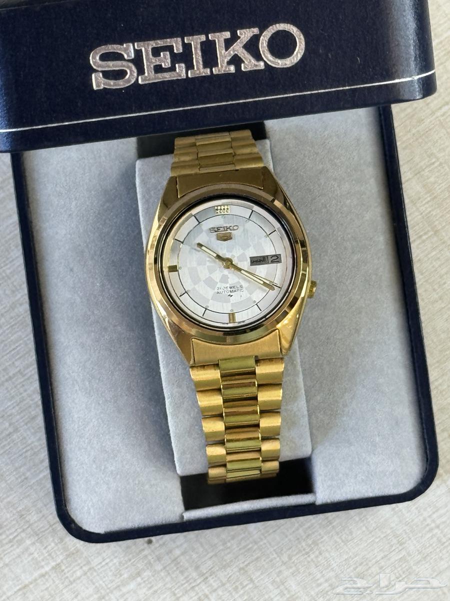 Seiko 5 watch63248961739650110