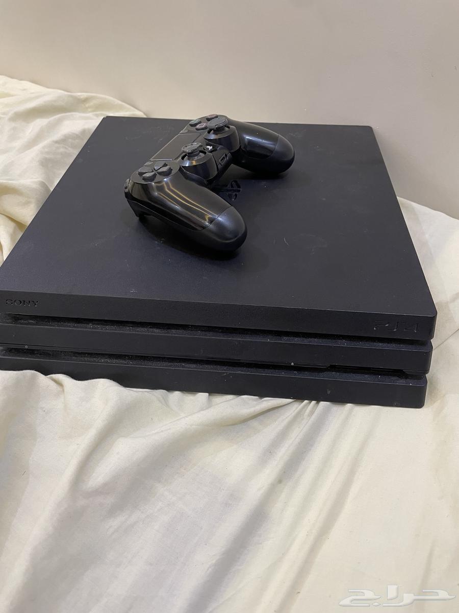 Sony 4 clean with grip and 3 straps on sum63248492534785118