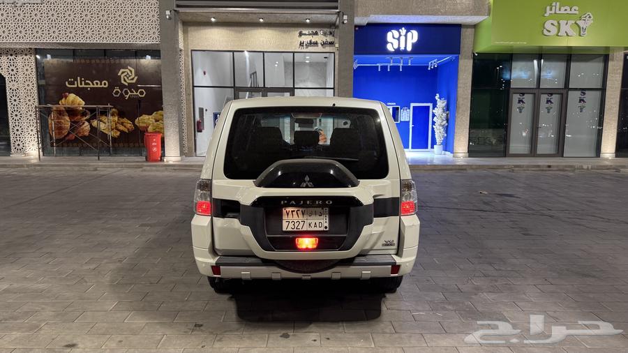 Pajero 2017 with low mileage, double 4x463408545563395113